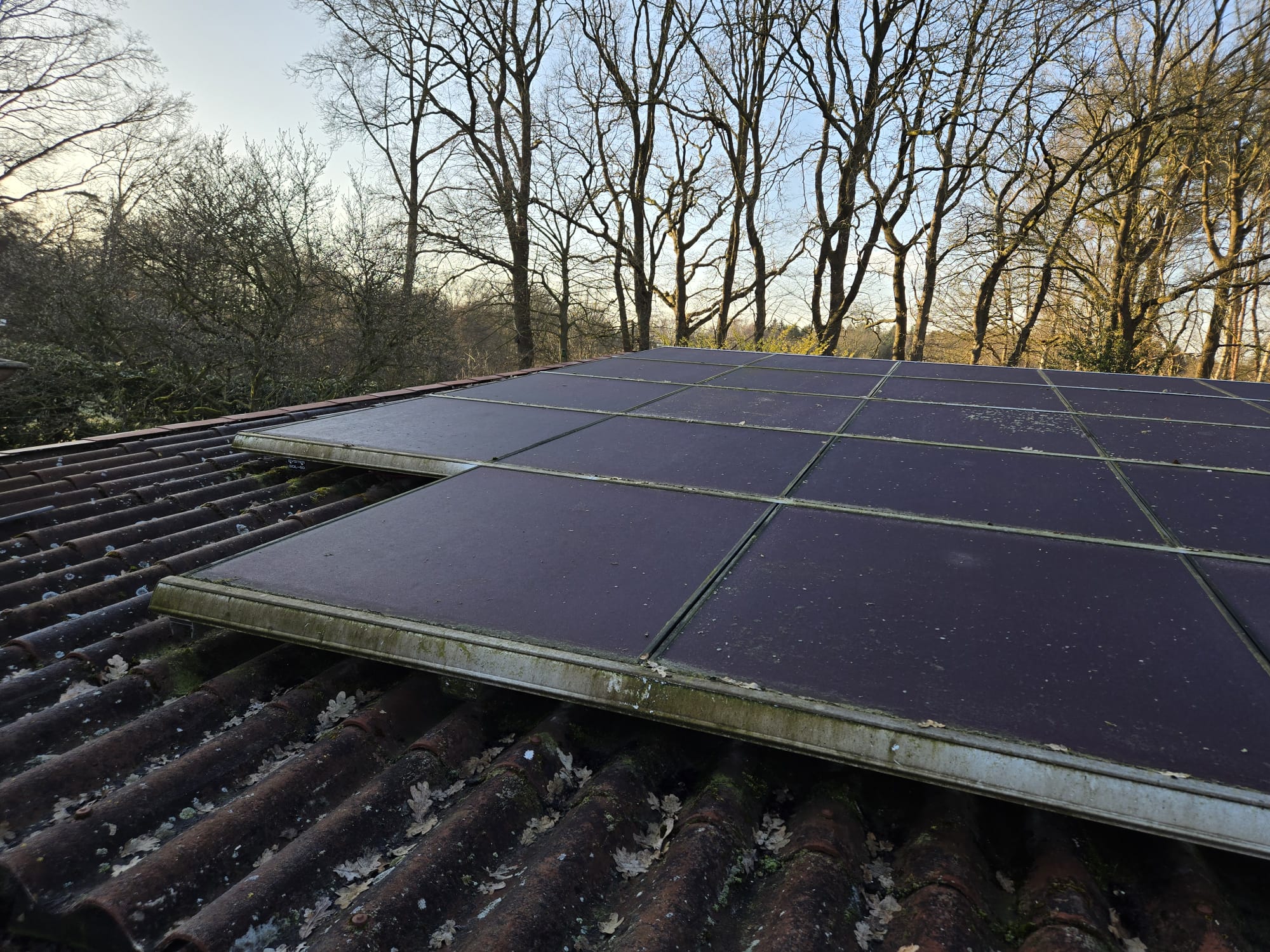 PV-Anlage vor der Reinigung